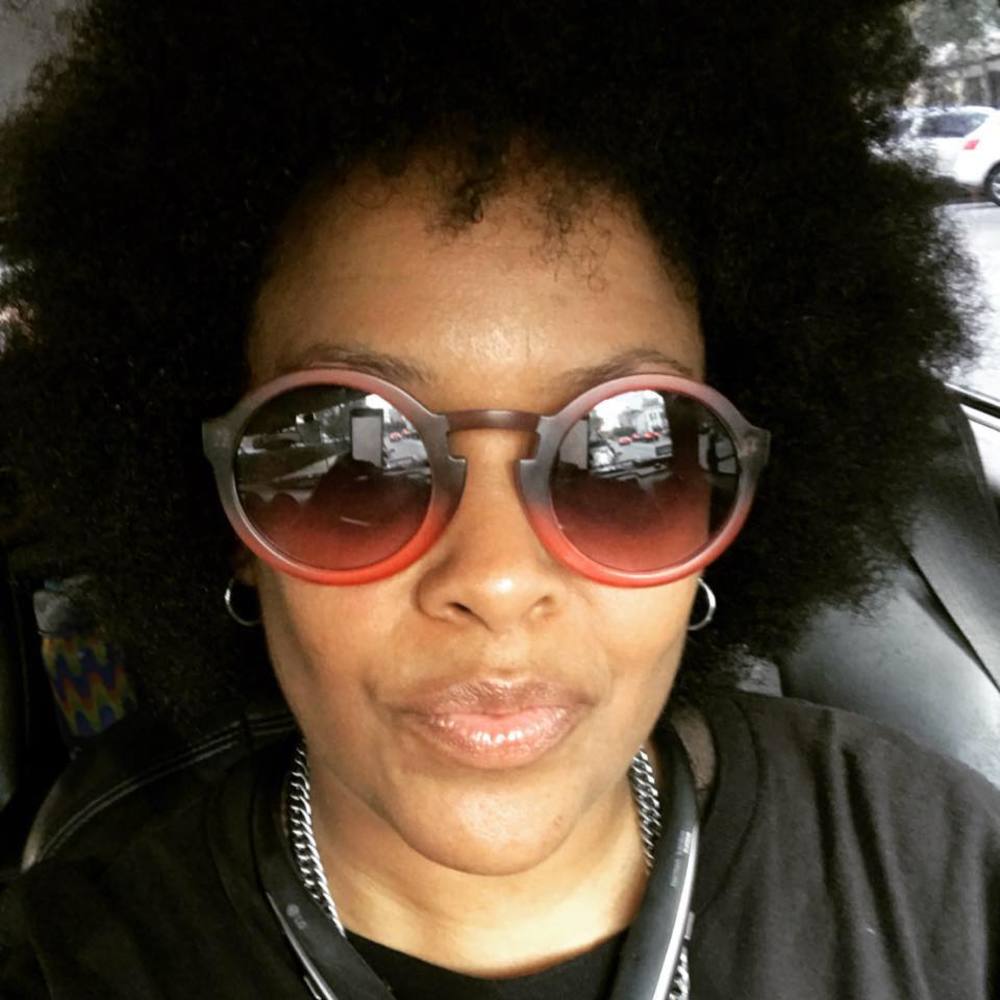 Meet your Posher, Sas